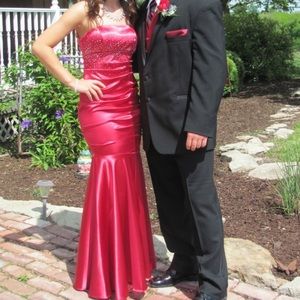 Gorgeous Red Strapless Formal Dress